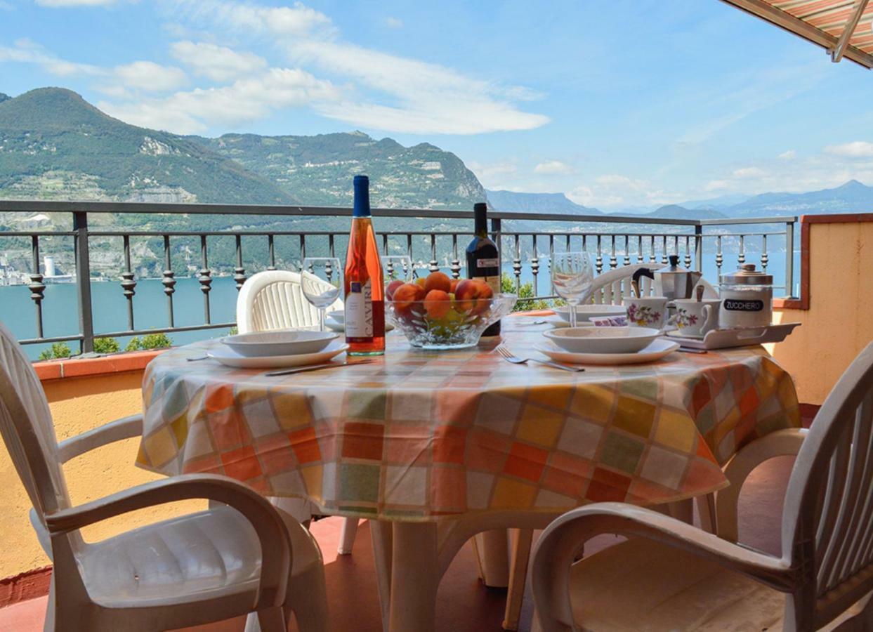 Appartamento Bella Isola Monte Isola Exterior foto